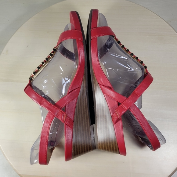 Vionic Port Cali Red Demi Wedge Open Toe Strappy Sandal Womens size 6.5 W - Picture 6 of 10